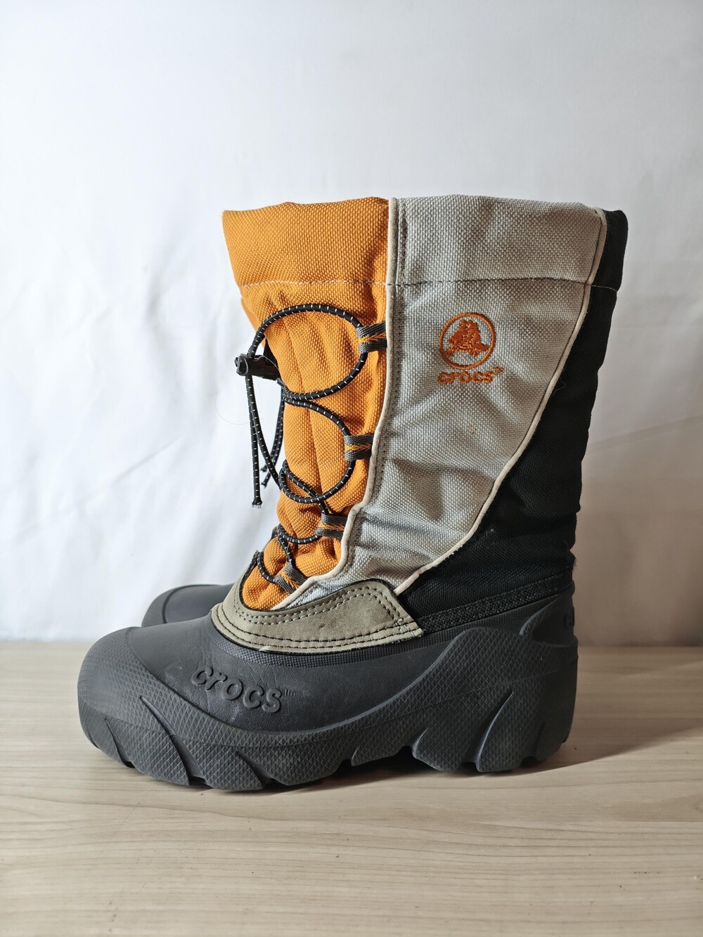 Crocs Snow Boots Toddler Size C2 Orange Gray Black Snomini Primaloft Winter